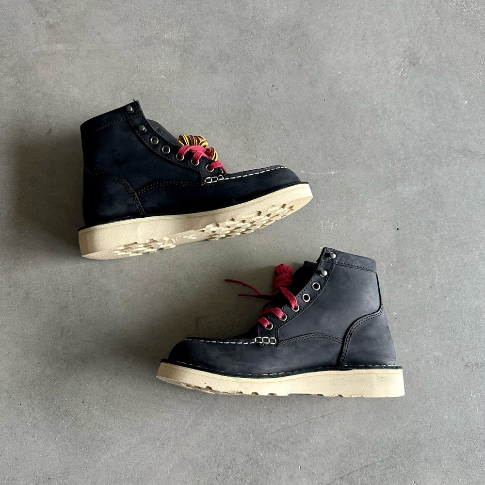 Danner Women’s Bull Run Moc Toe